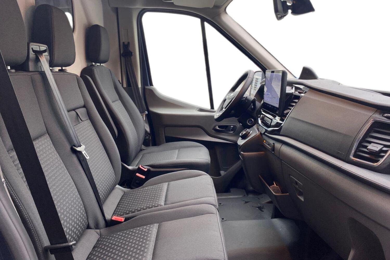 heti ajoon Ford Transit