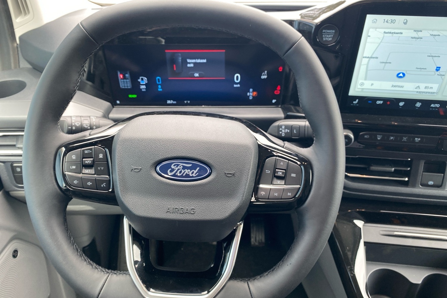 heti ajoon Ford Tourneo Custom