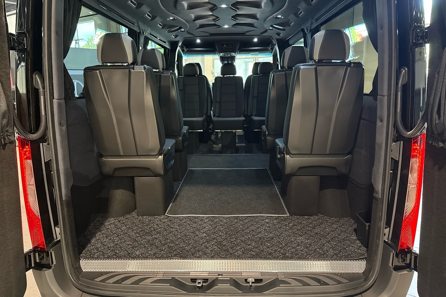 heti ajoon Mercedes-Benz Sprinter