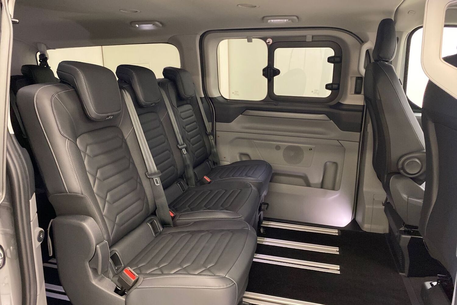 heti ajoon Ford Tourneo Custom