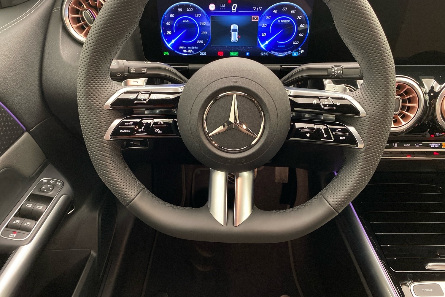heti ajoon Mercedes-Benz EQA