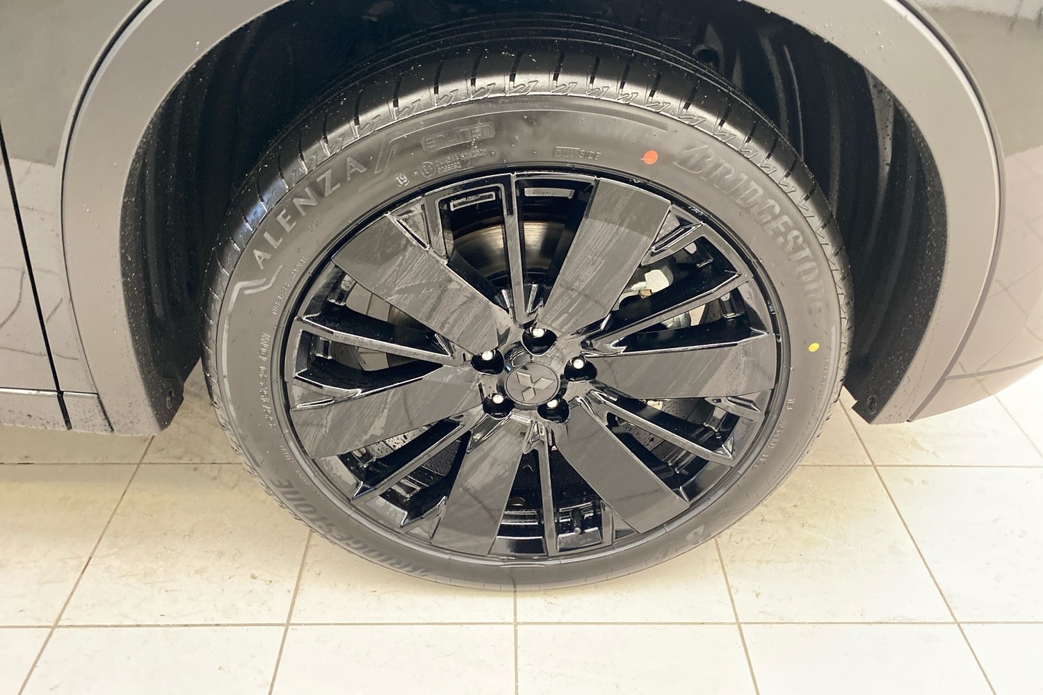 heti ajoon Mitsubishi Outlander