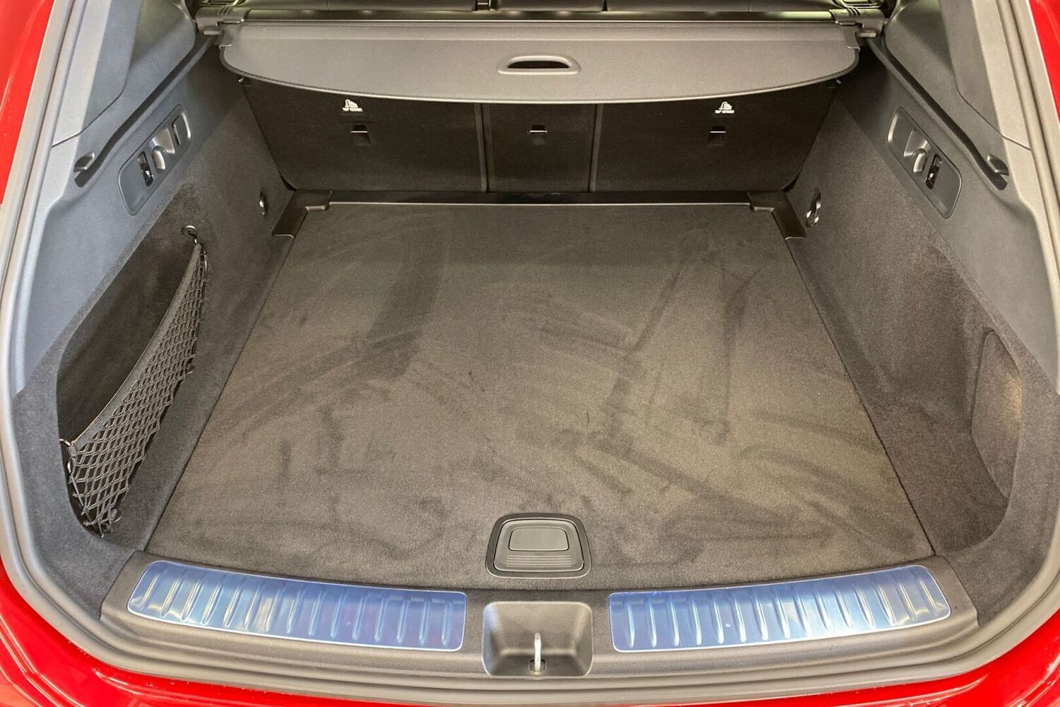 heti ajoon Mercedes-Benz GLC