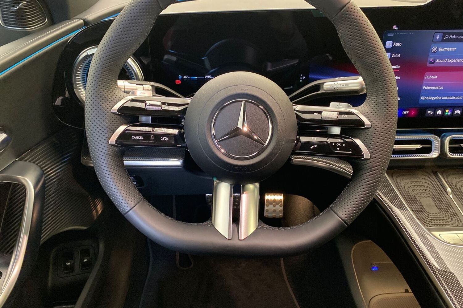 heti ajoon Mercedes-Benz GLC