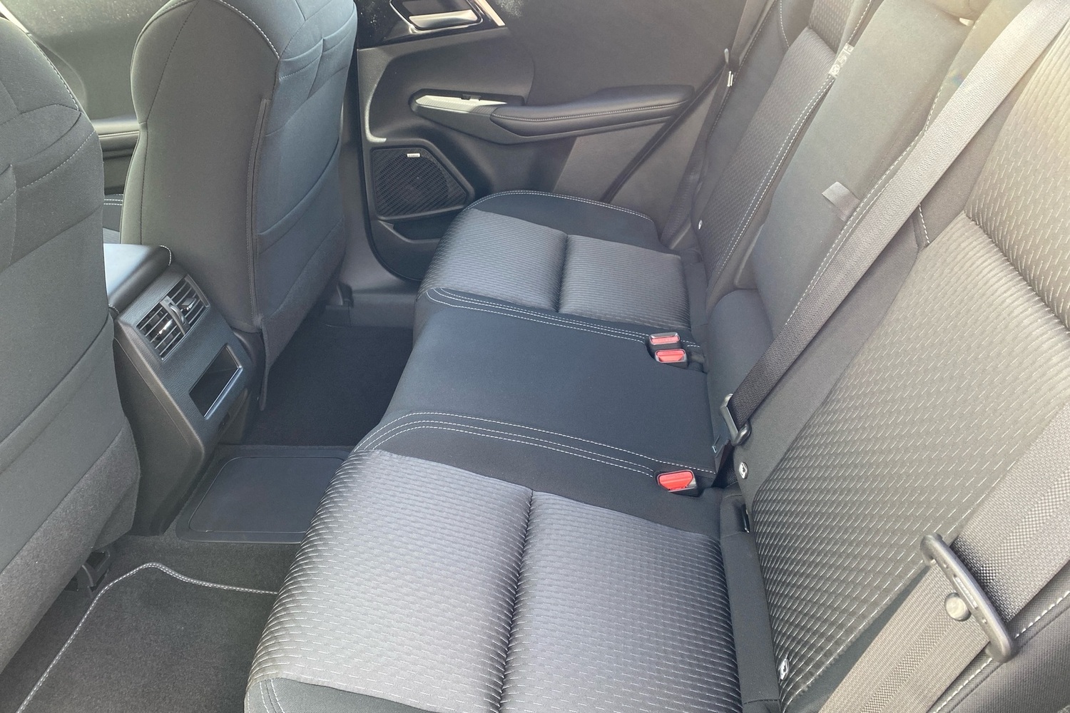 heti ajoon Mitsubishi Outlander