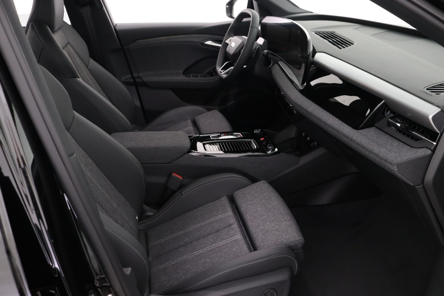 heti ajoon Audi Q6 e-tron