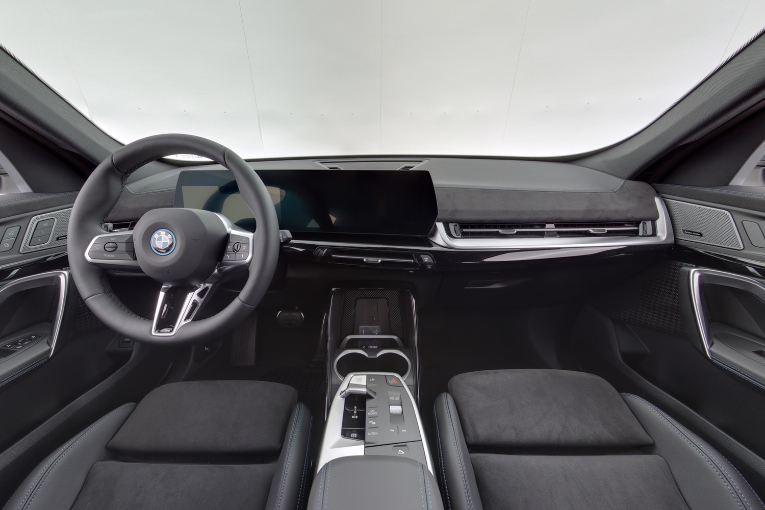 heti ajoon BMW iX1