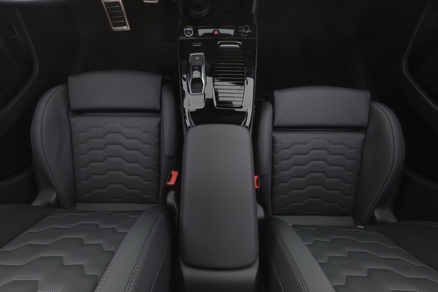 heti ajoon Audi A6 e-tron