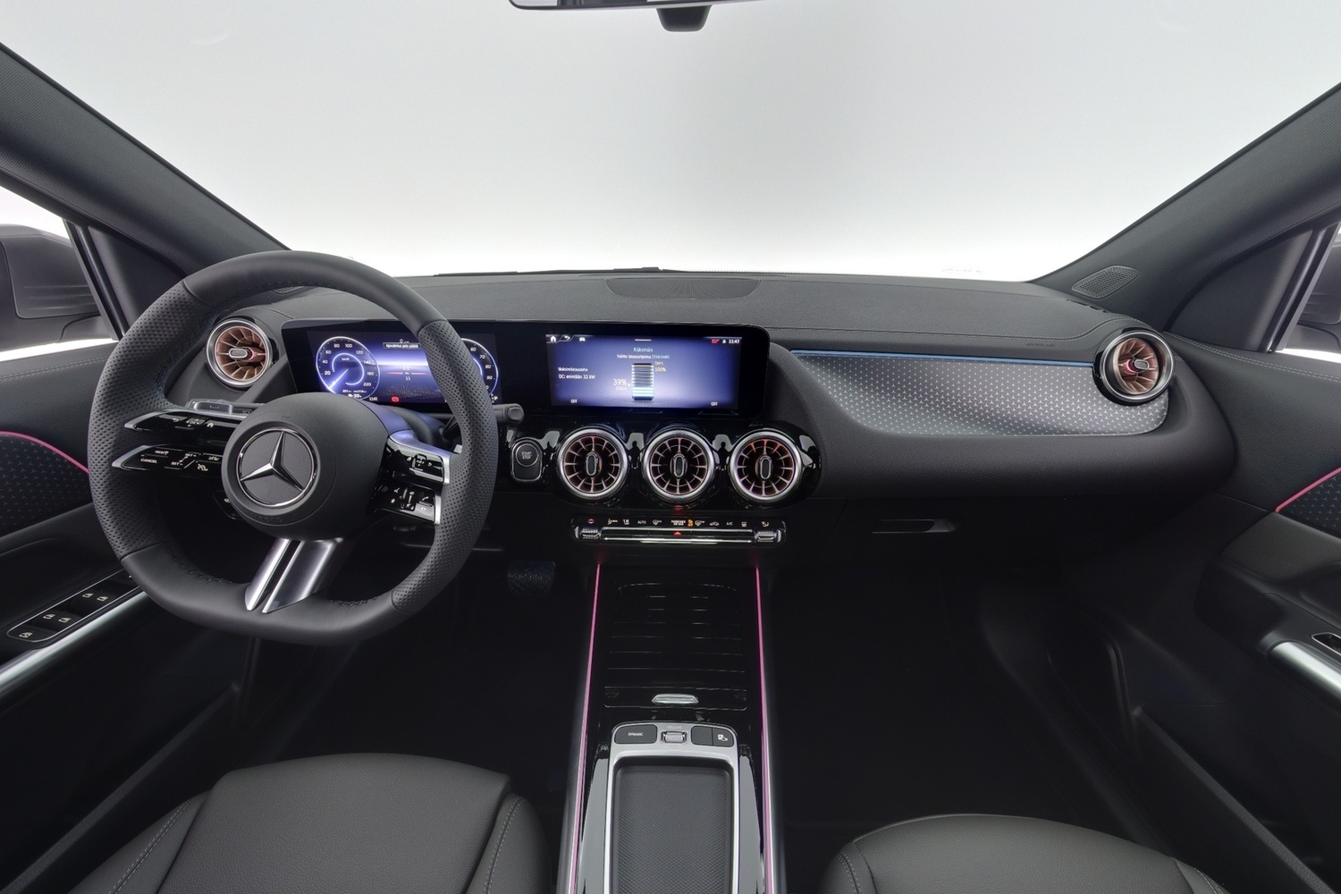heti ajoon Mercedes-Benz EQA