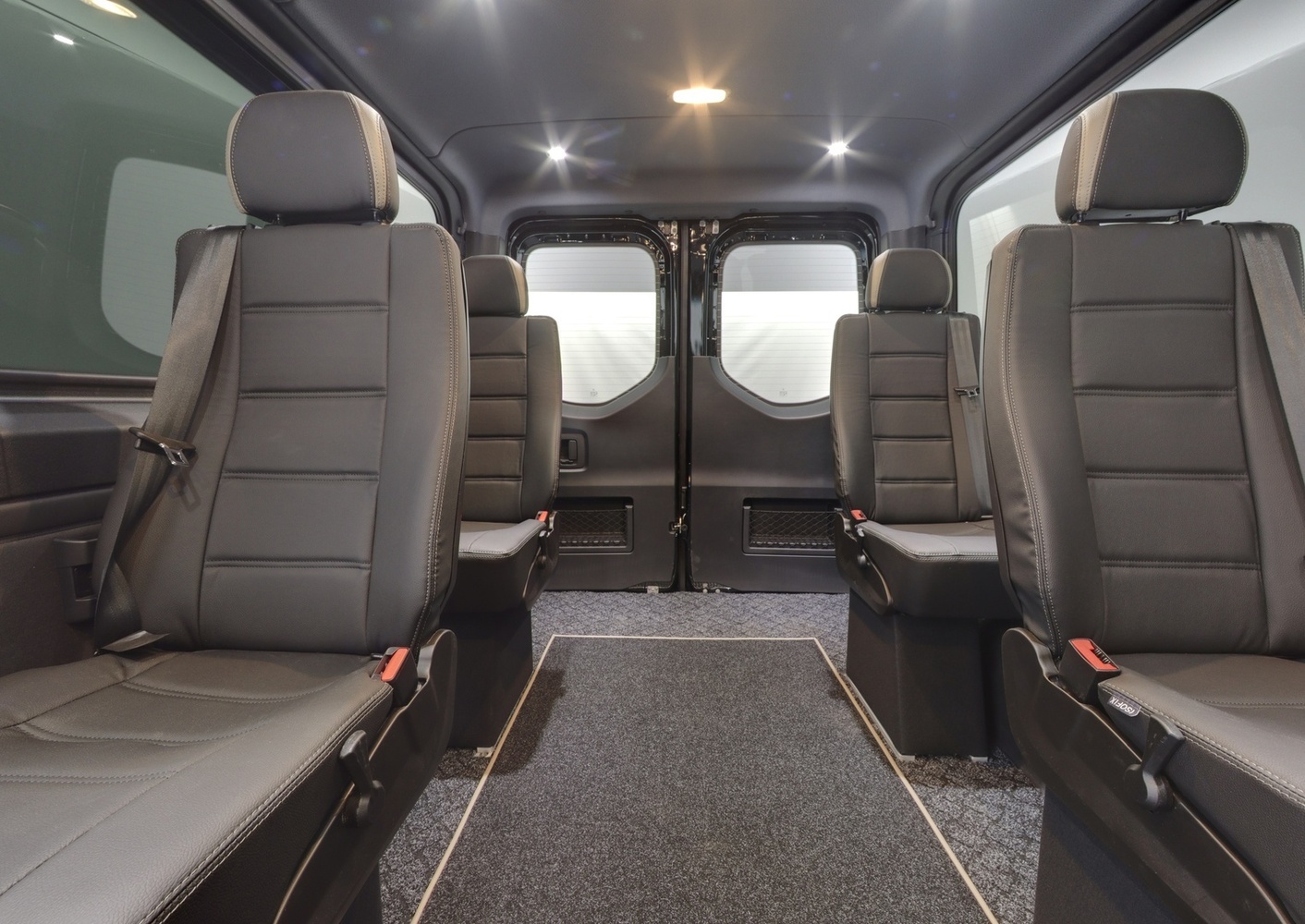 heti ajoon Mercedes-Benz Sprinter
