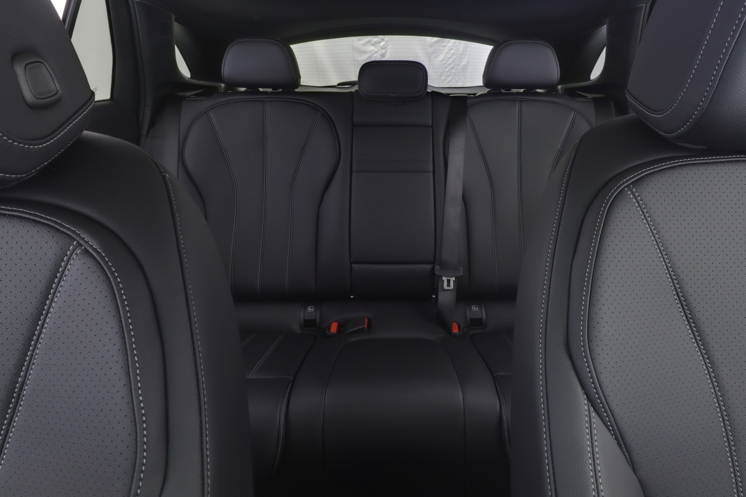 heti ajoon Mercedes-Benz GLC