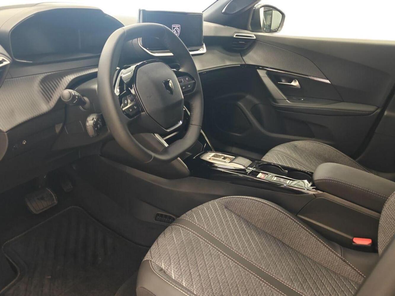heti ajoon Peugeot 2008