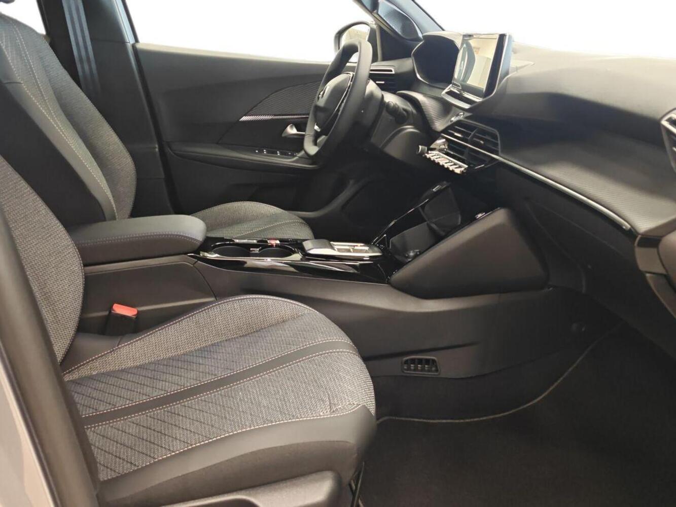 heti ajoon Peugeot 2008