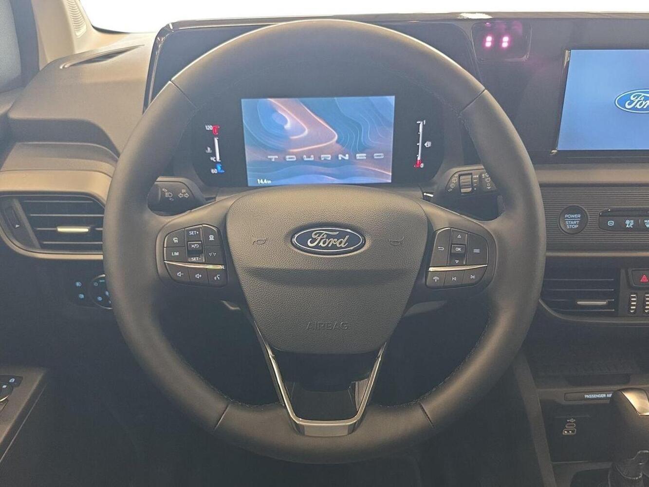heti ajoon Ford Tourneo Courier