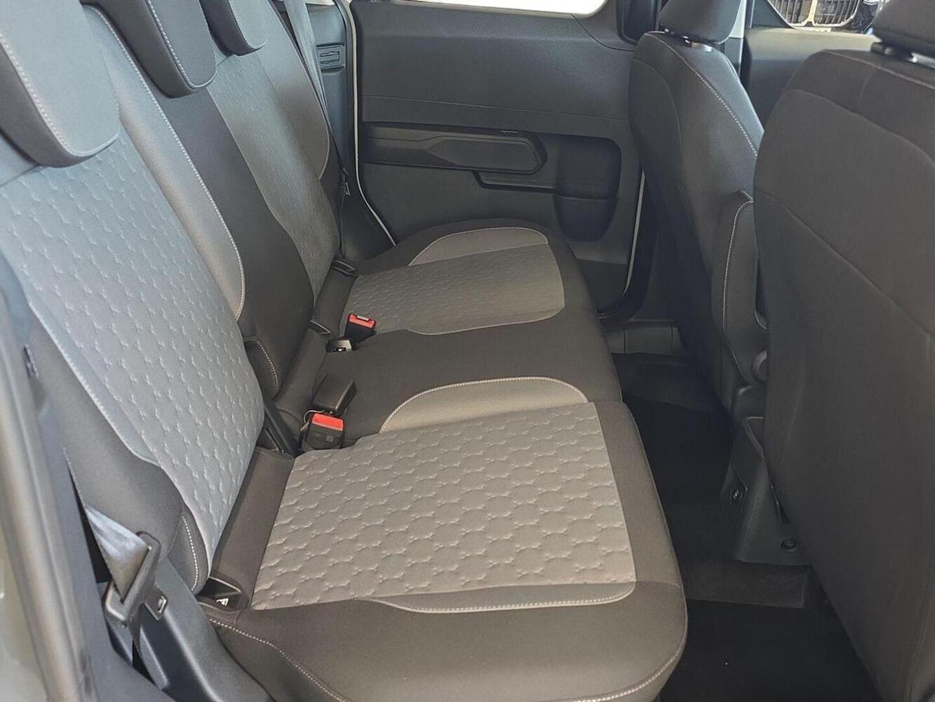 heti ajoon Ford Tourneo Courier