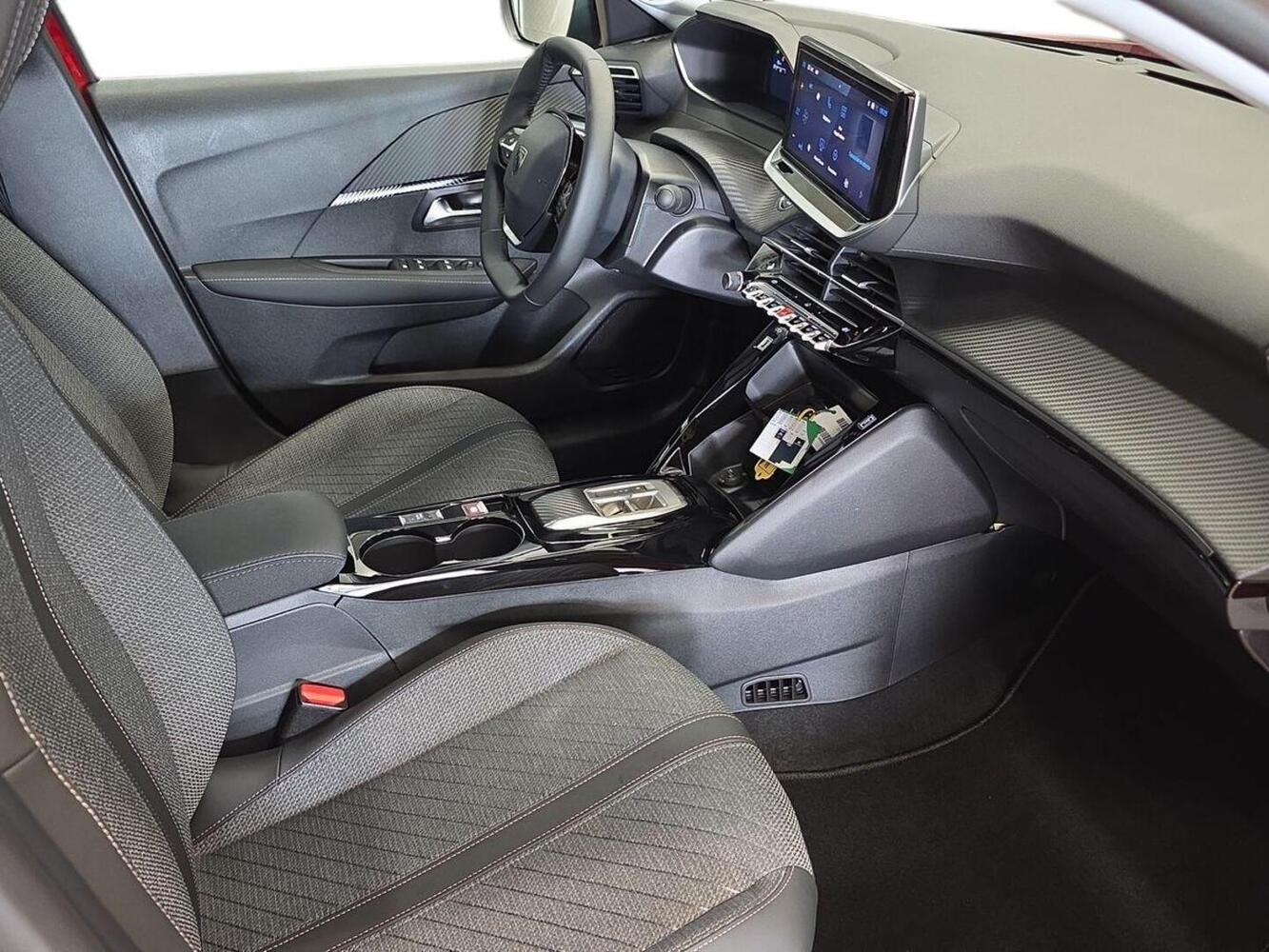 heti ajoon Peugeot 208