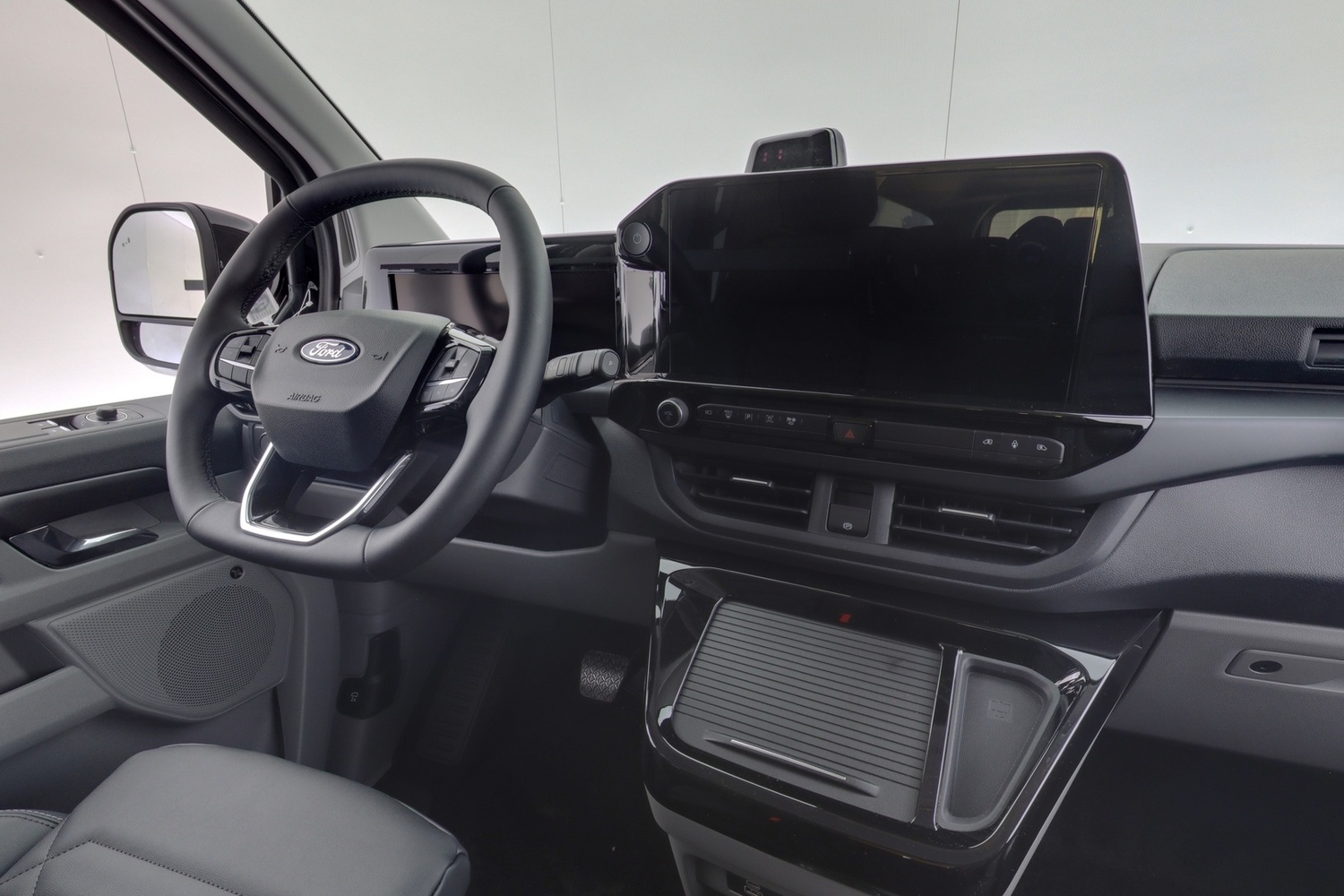 heti ajoon Ford Tourneo Custom