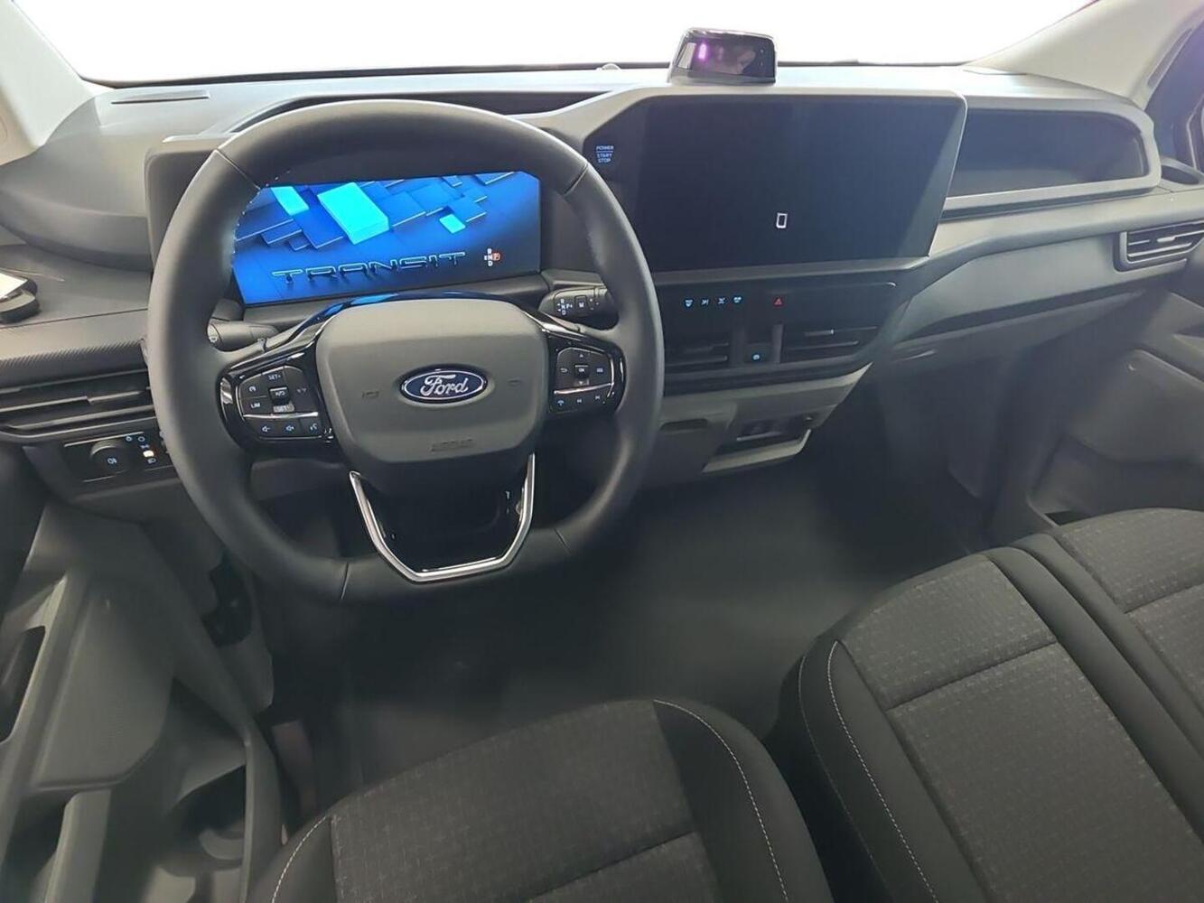 heti ajoon Ford Transit Custom