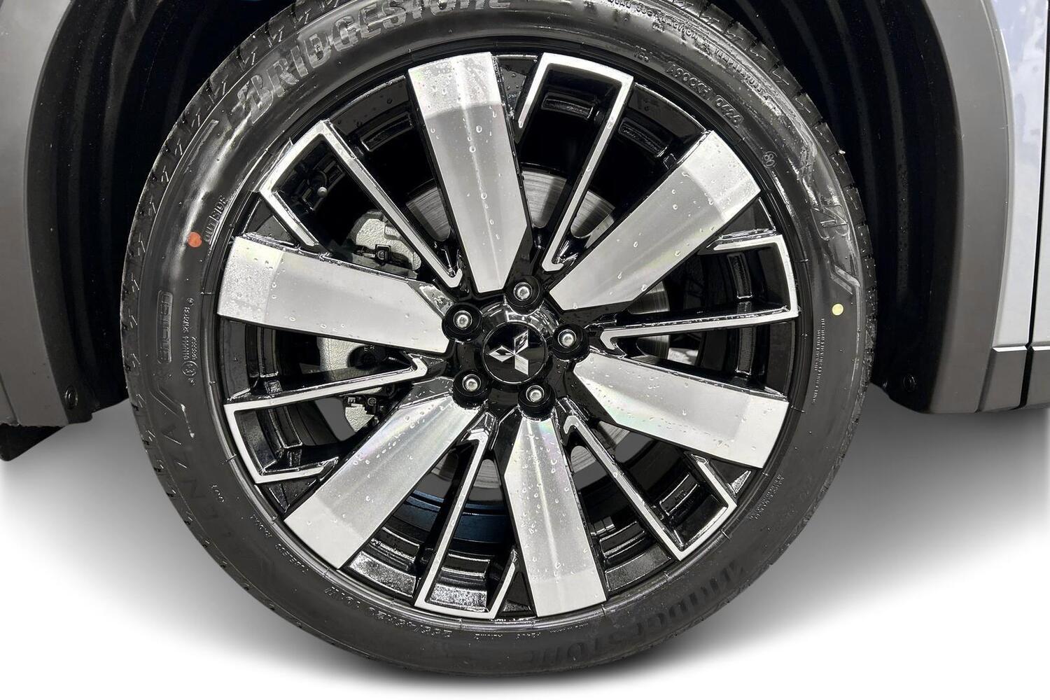 heti ajoon Mitsubishi Outlander