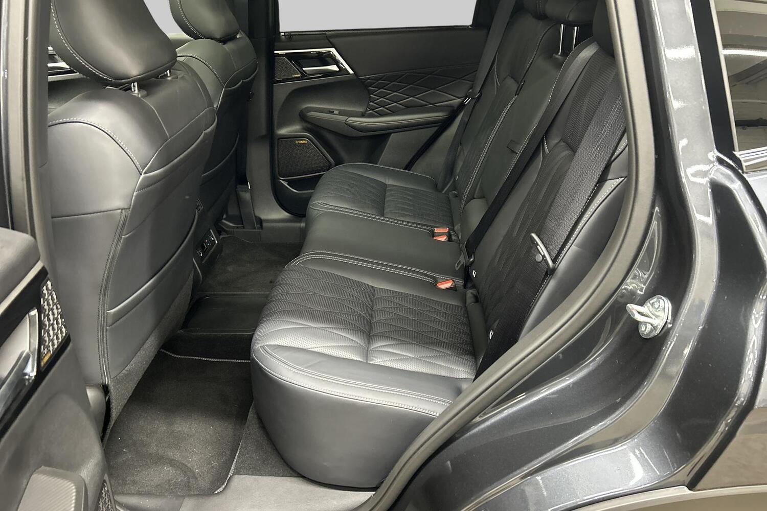 heti ajoon Mitsubishi Outlander