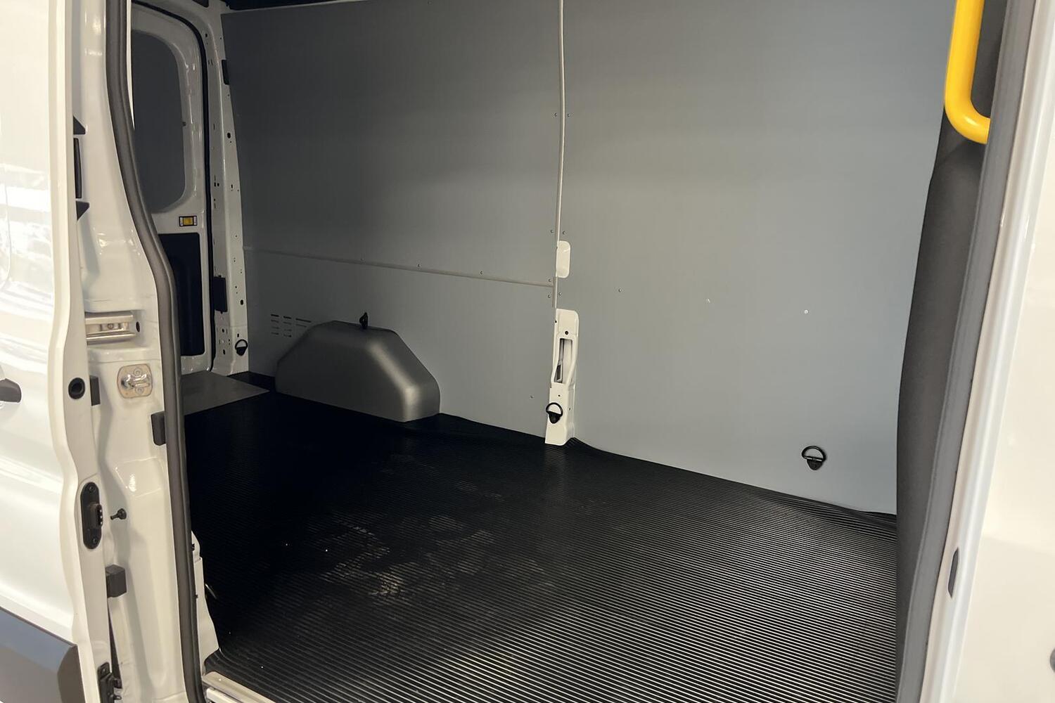 heti ajoon Ford Transit
