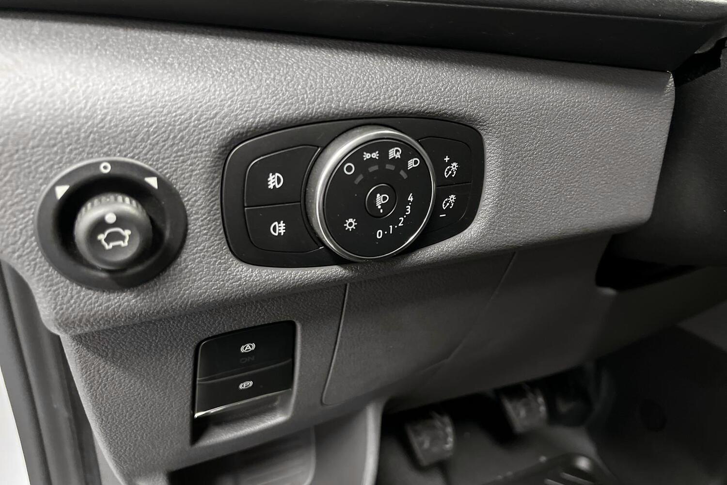 heti ajoon Ford Transit