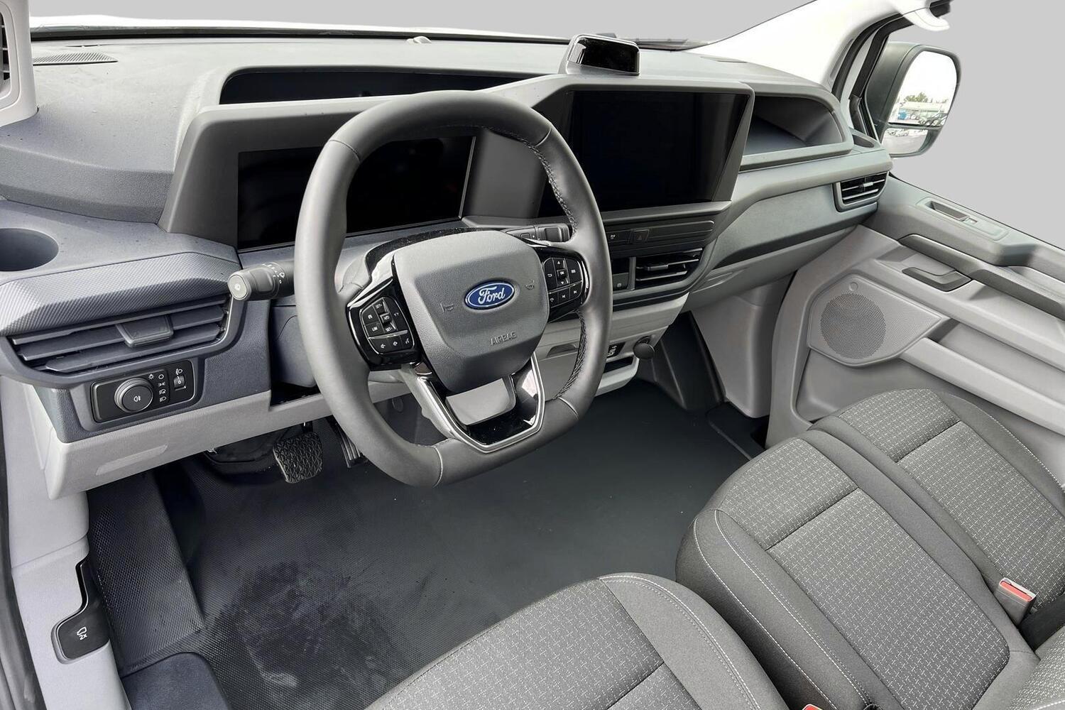 heti ajoon Ford Transit Custom