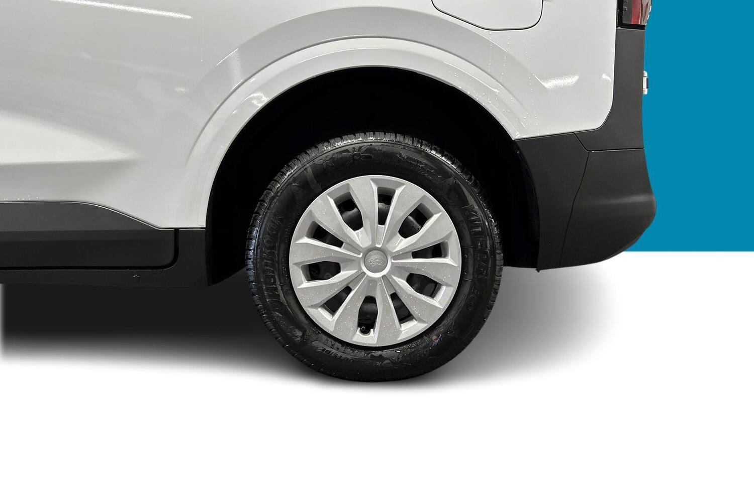 heti ajoon Ford Transit Courier