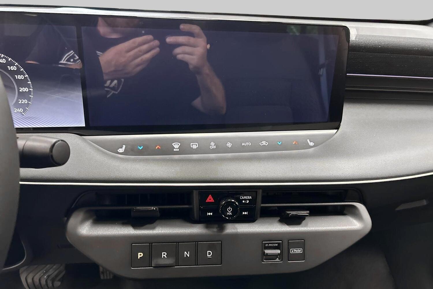 heti ajoon Nissan Leaf
