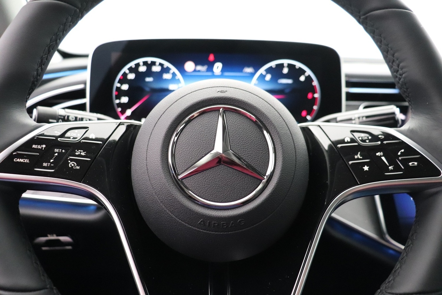 heti ajoon Mercedes-Benz E