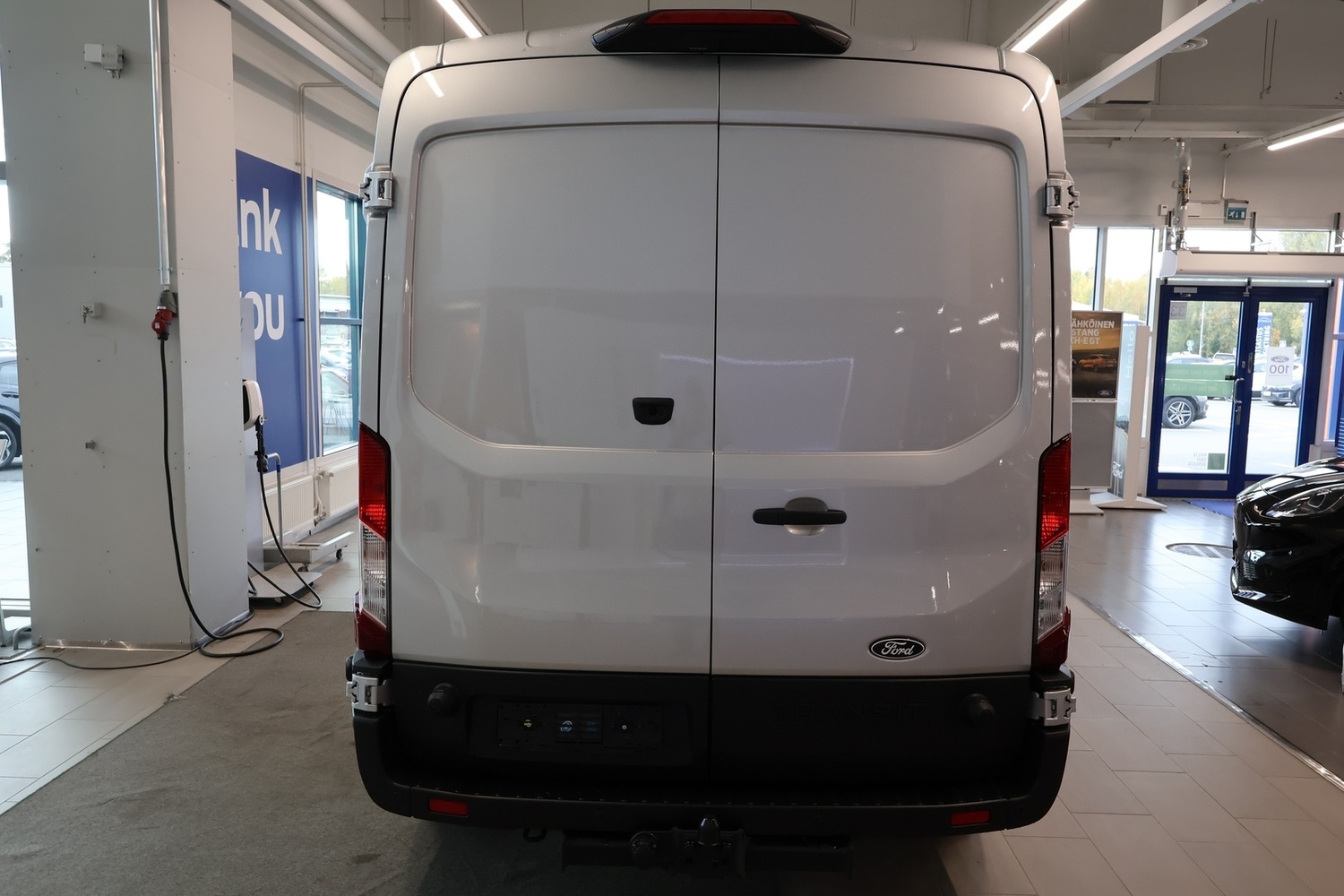 heti ajoon Ford Transit