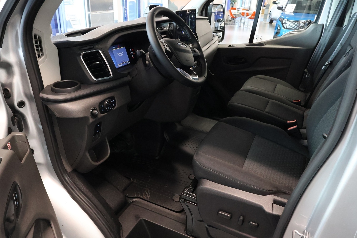 heti ajoon Ford Transit