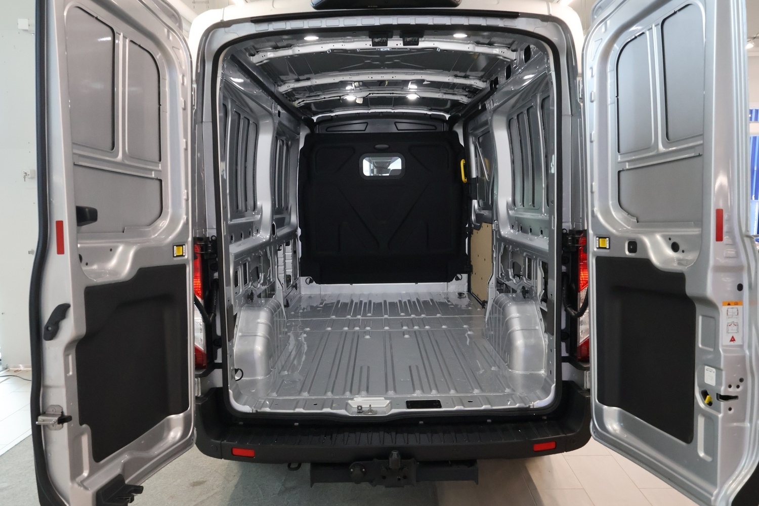 heti ajoon Ford Transit