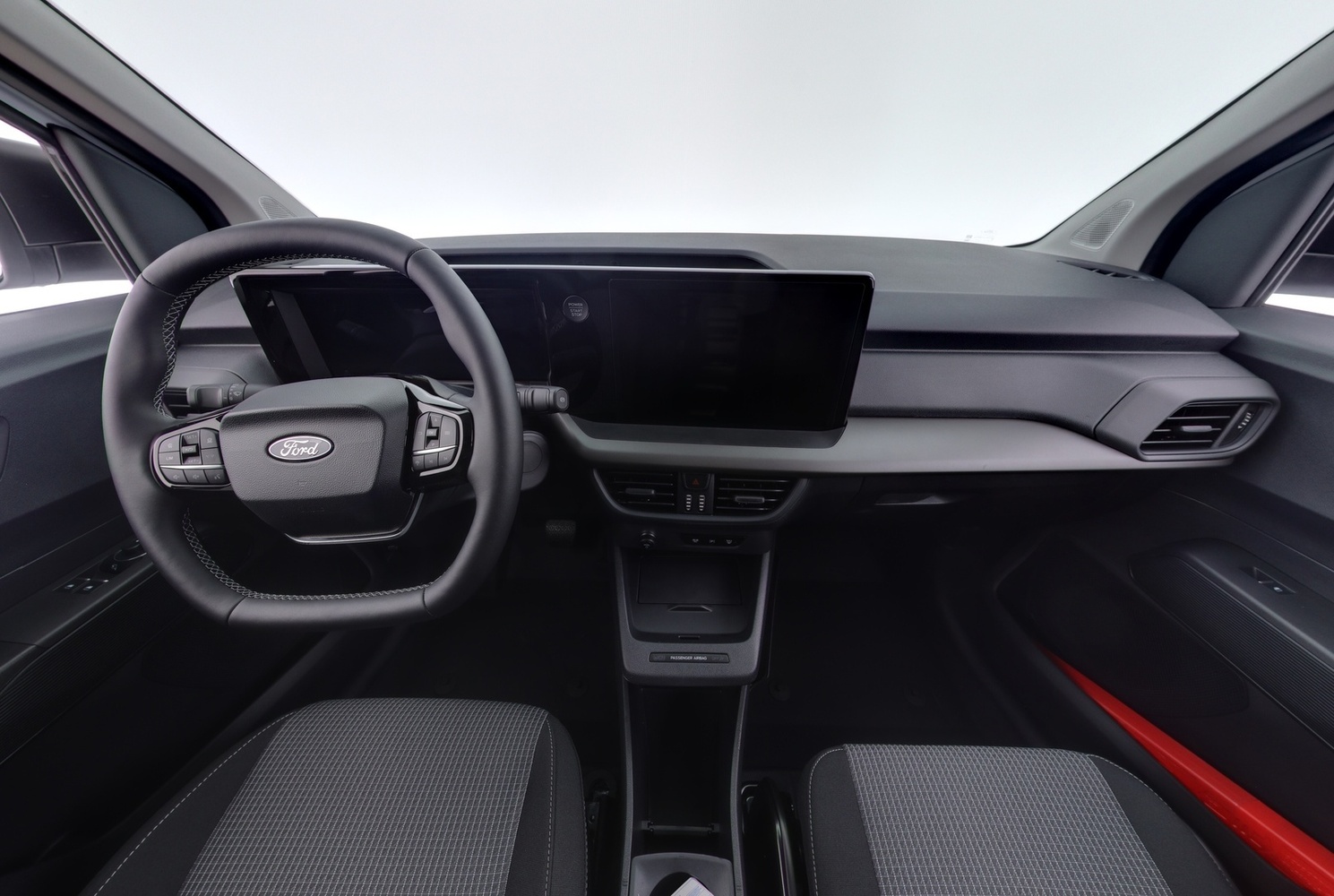 heti ajoon Ford Transit Courier