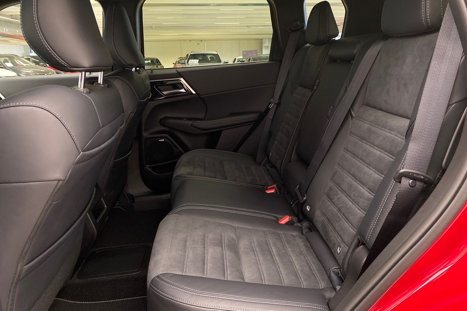 heti ajoon Mitsubishi Outlander