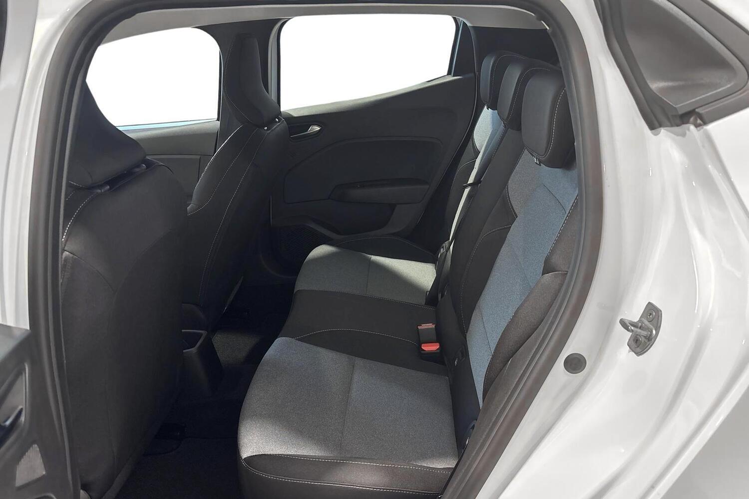heti ajoon Mitsubishi Colt