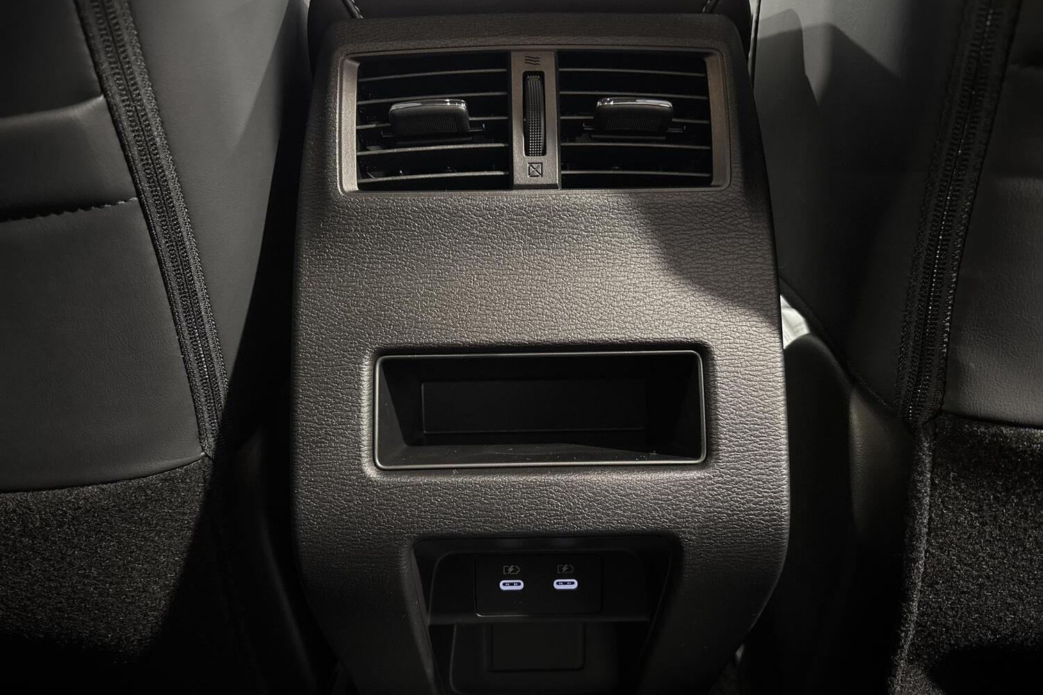 heti ajoon Mitsubishi Outlander