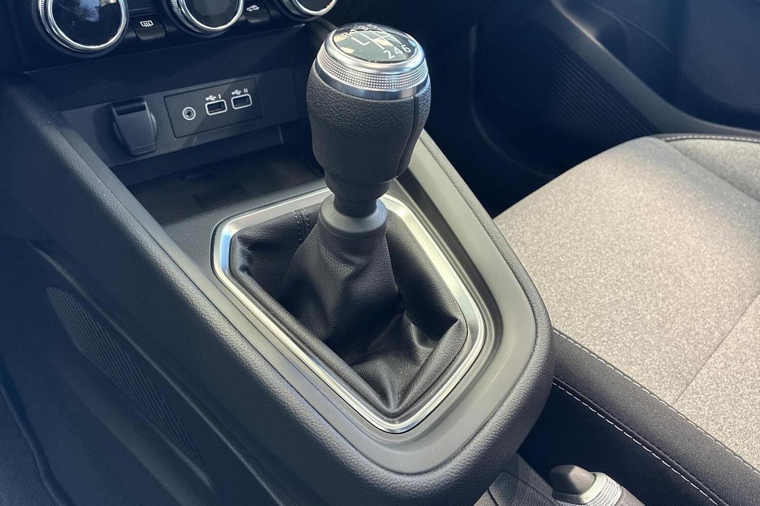 heti ajoon Mitsubishi Colt