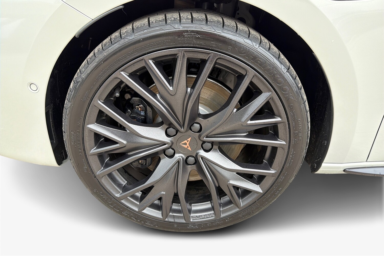 heti ajoon Cupra Leon Sportstourer