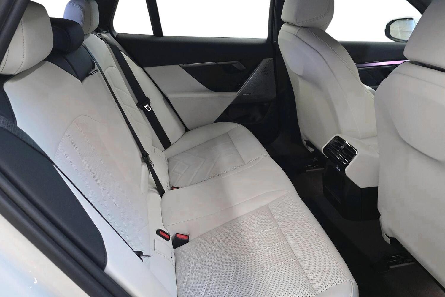 heti ajoon BMW i5
