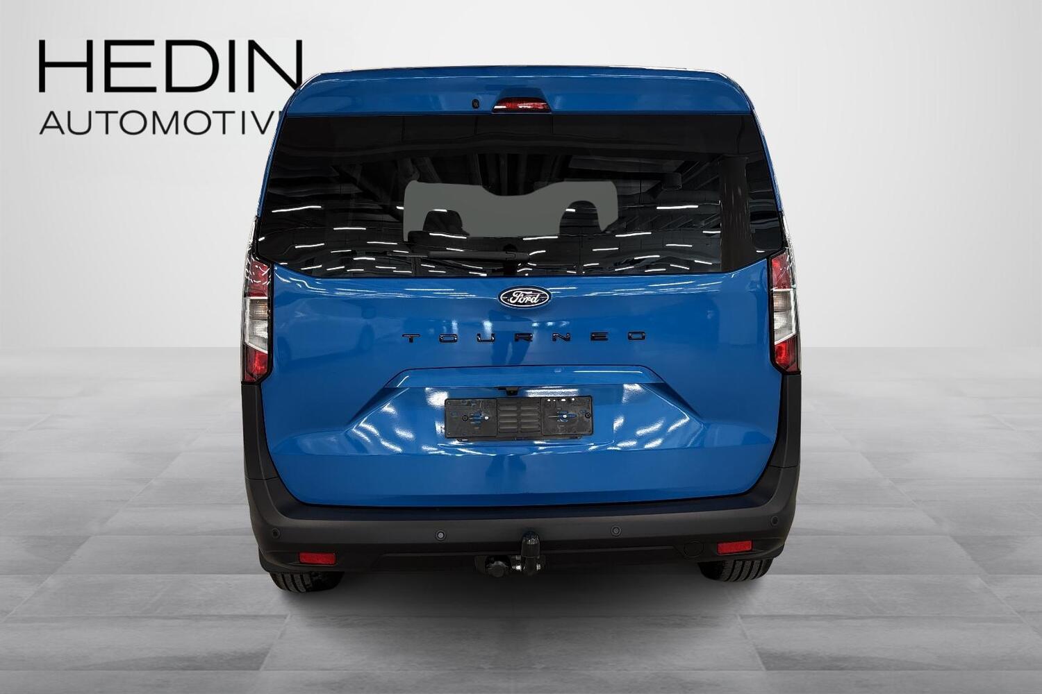 heti ajoon Ford Tourneo Courier