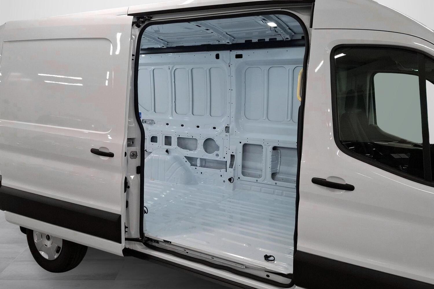 heti ajoon Ford Transit