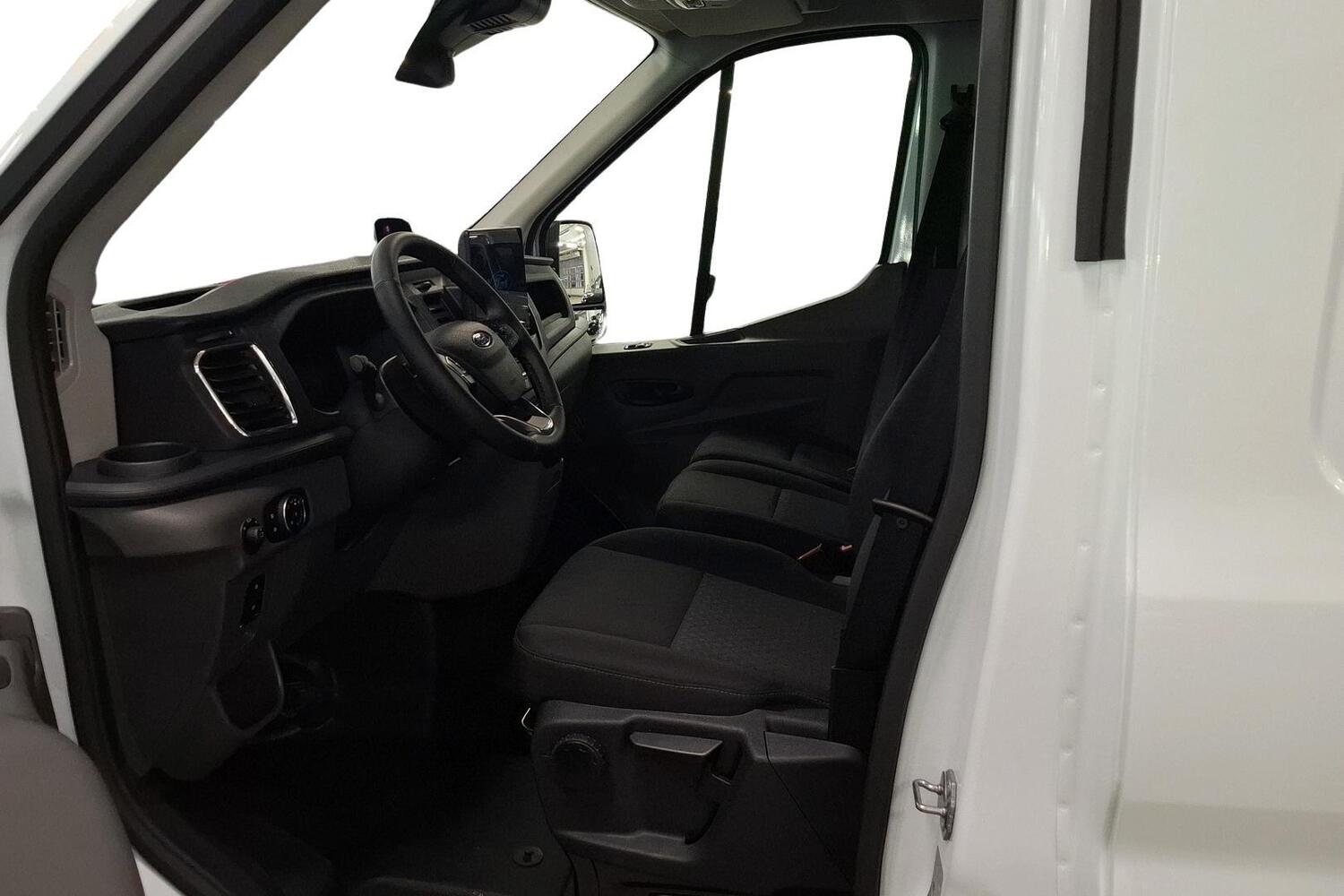 heti ajoon Ford Transit