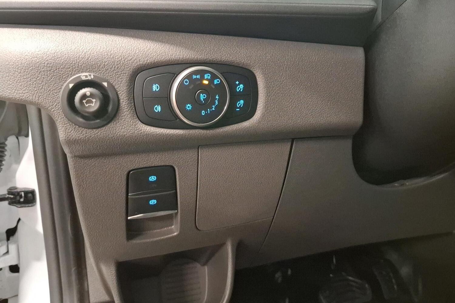 heti ajoon Ford Transit