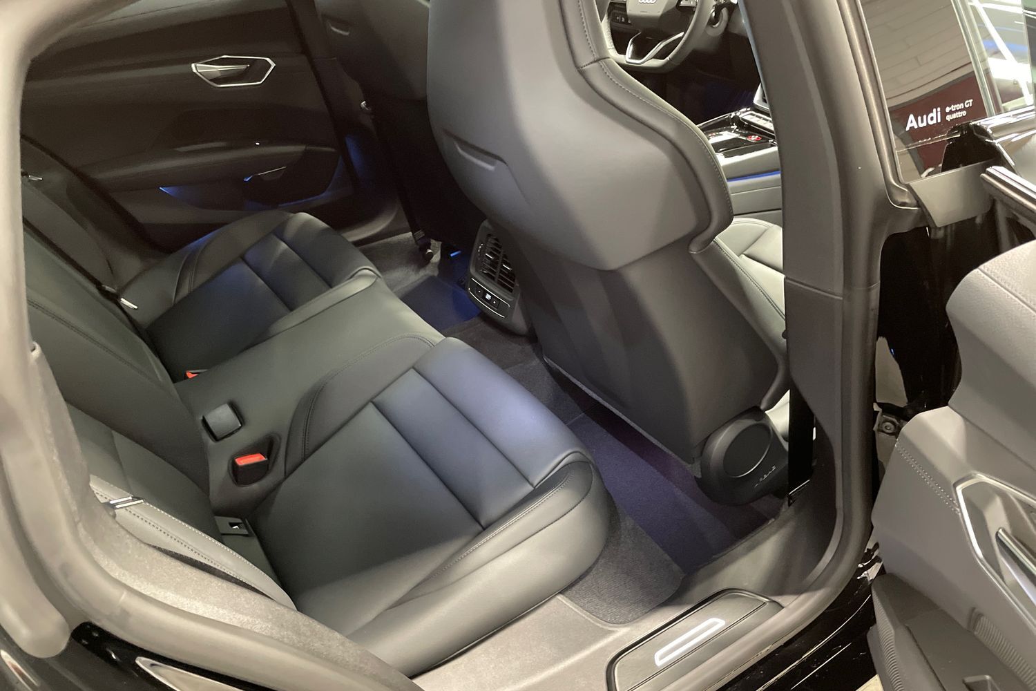heti ajoon Audi e-tron GT