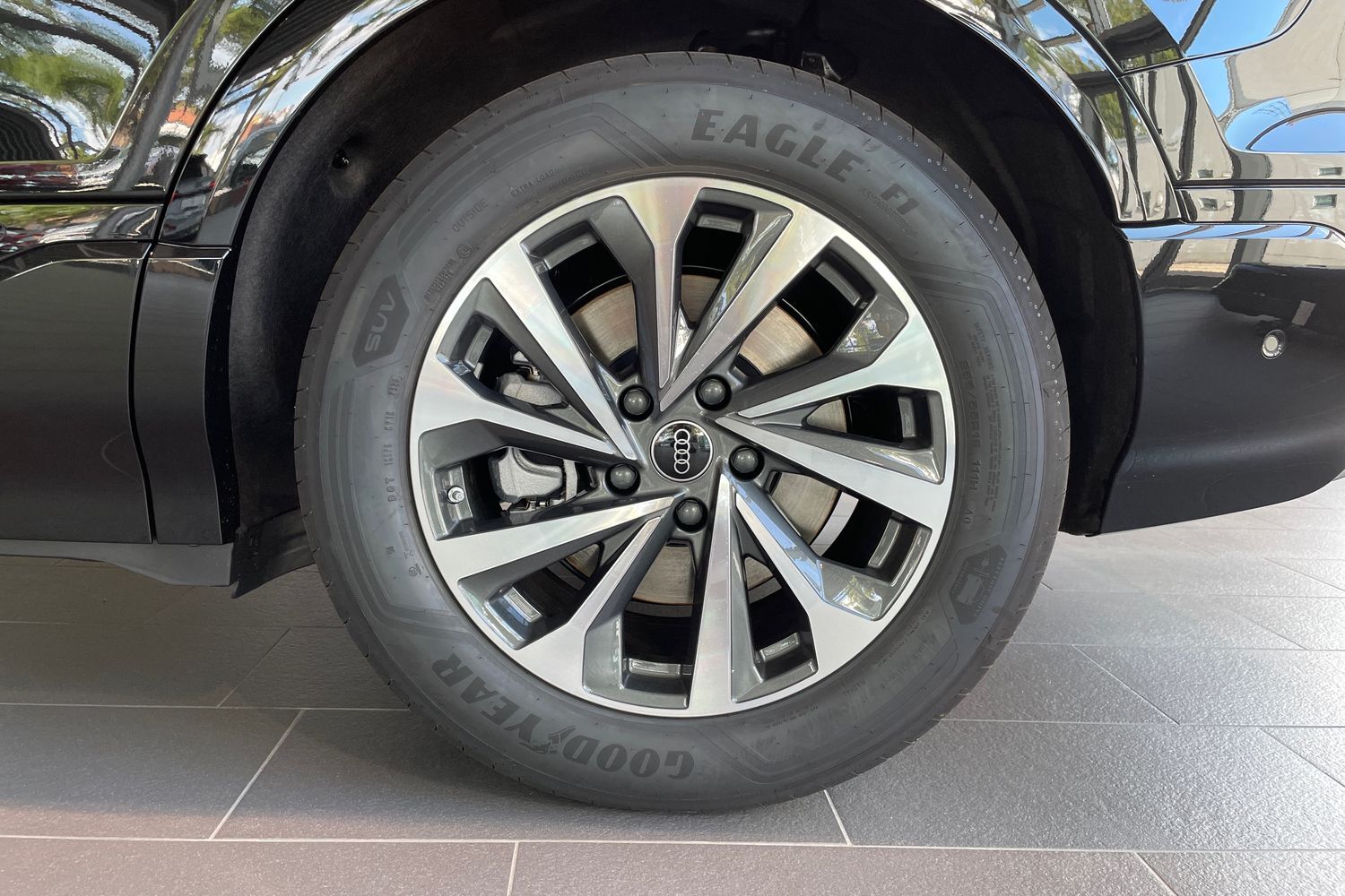 heti ajoon Audi Q6 e-tron