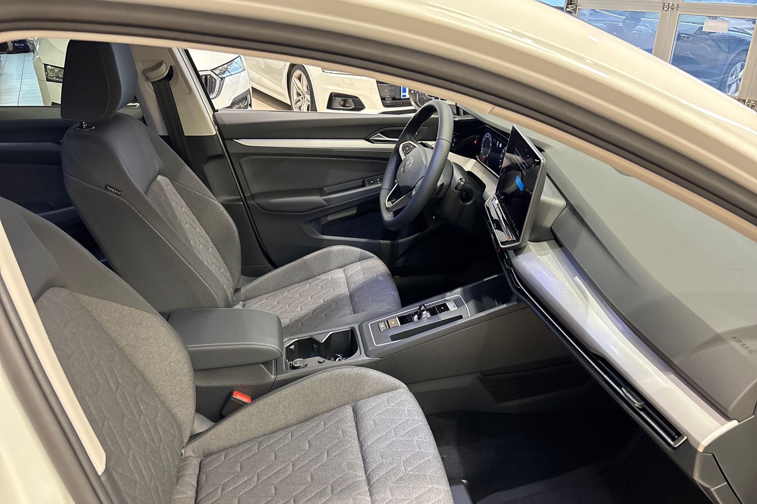heti ajoon Volkswagen Golf