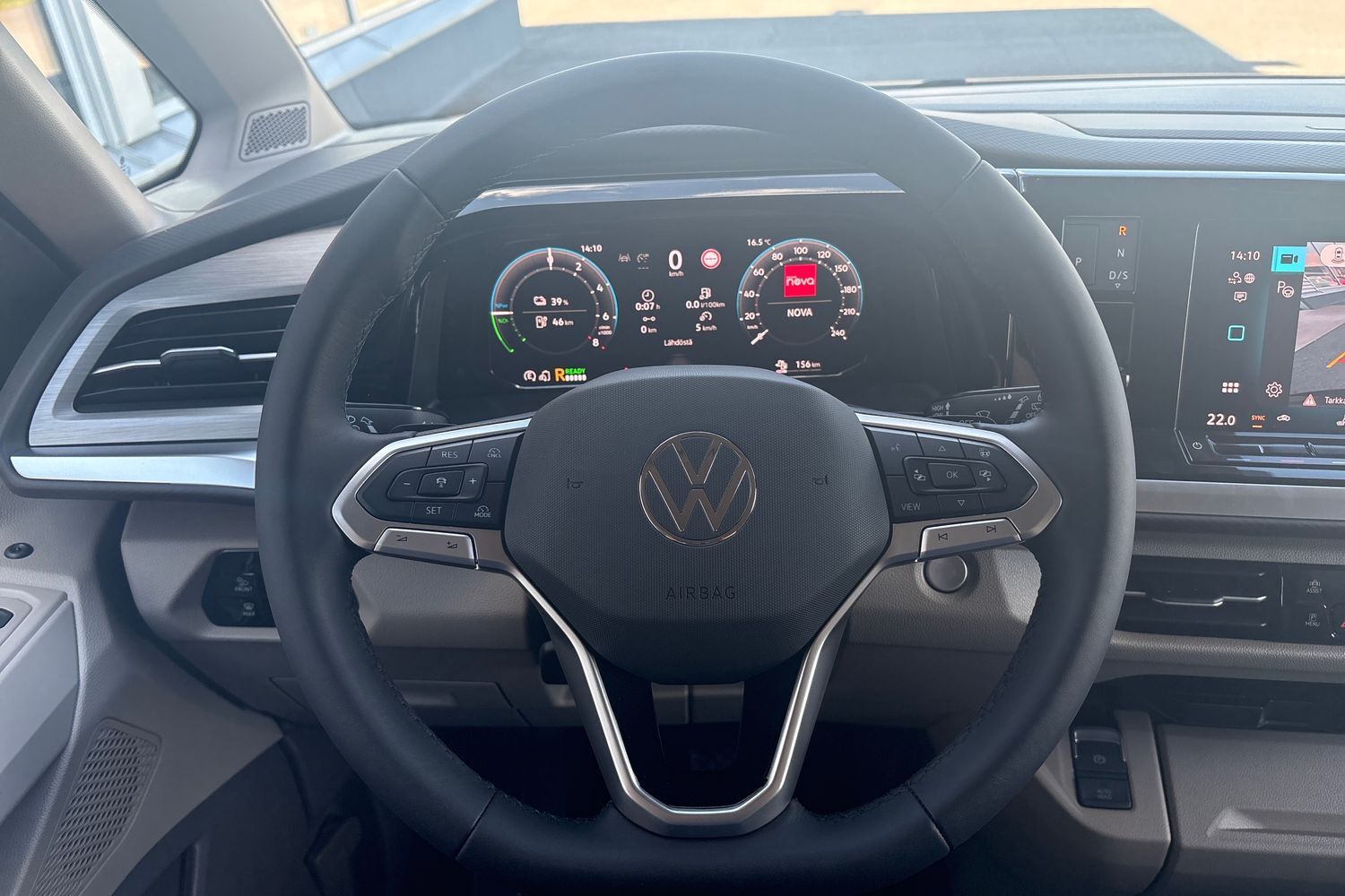 heti ajoon Volkswagen Multivan