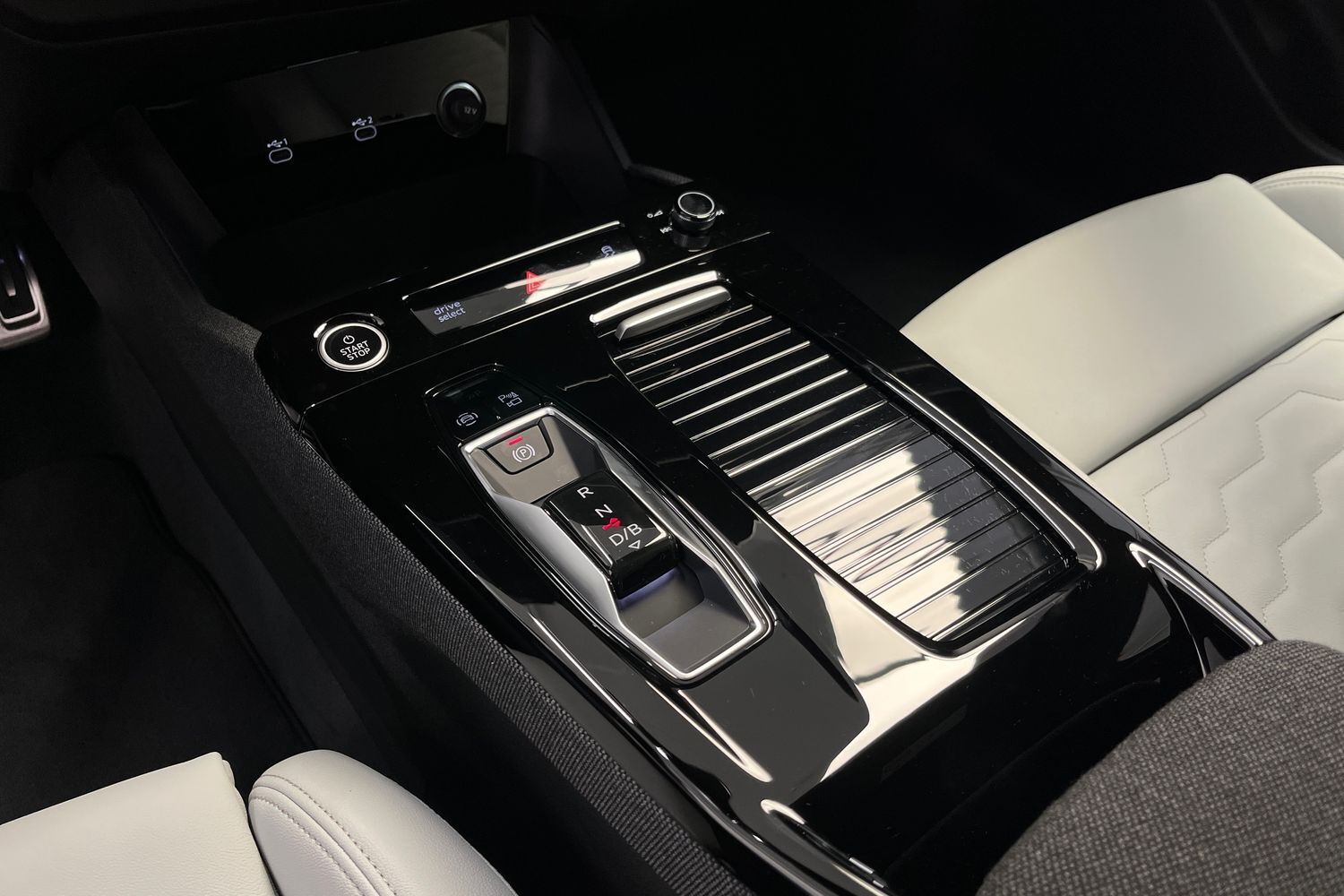 heti ajoon Audi A6 e-tron