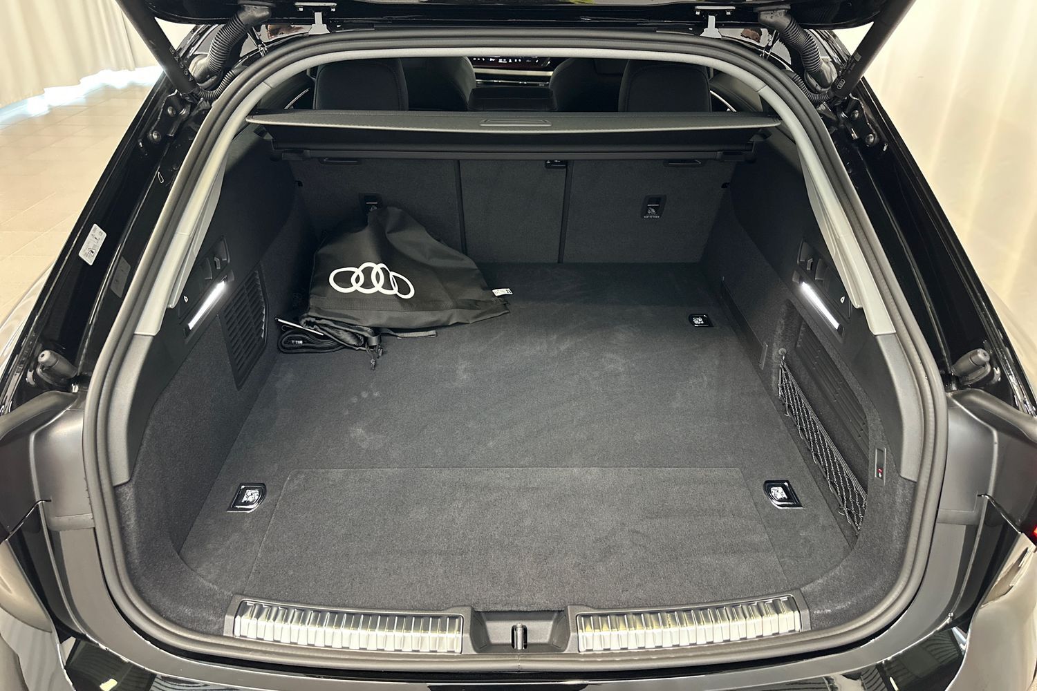 heti ajoon Audi A6